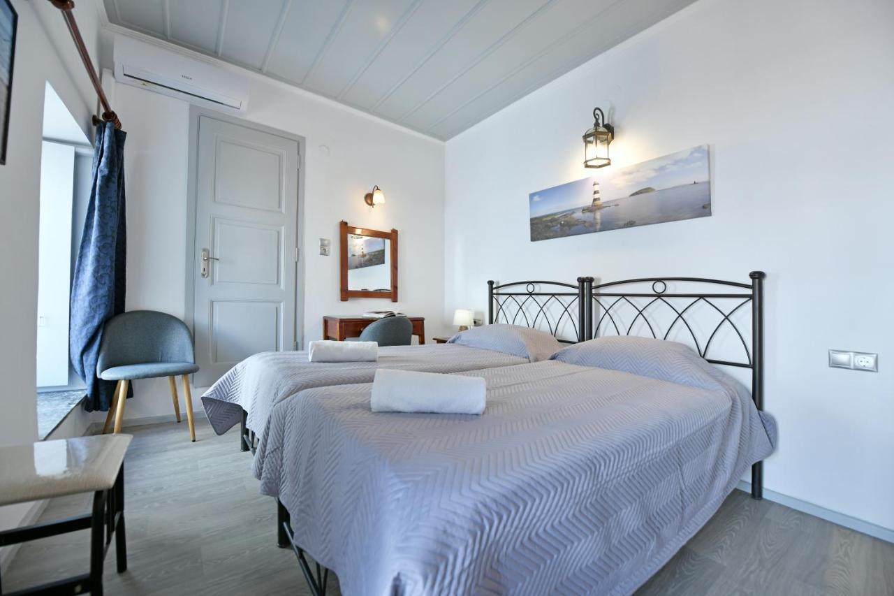 Delfini Hydra (Saronic Islands)